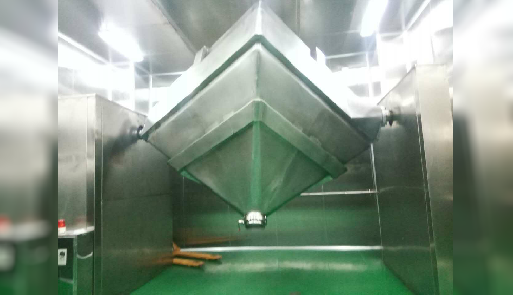 方仓混合机